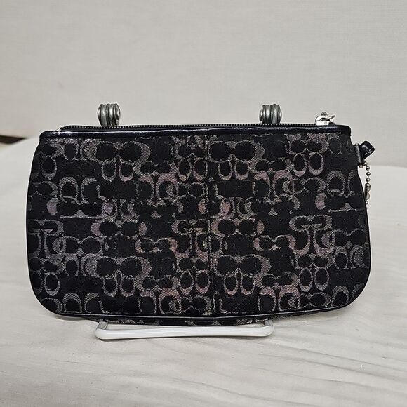 COACH JACQUARD PLEATED WRISTLET  BFPM-02-243 - Picture 4 of 5